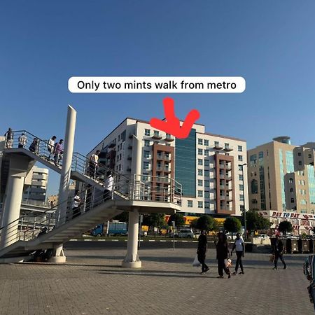 Backpackers Heaven ! 18 Beds In A 2 Bedroom Apartment In Front Of Union Metro Station Diera Dubái Exterior foto